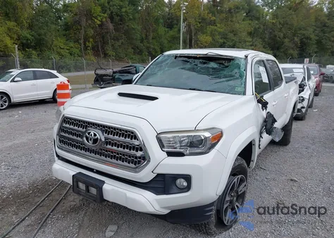 2017 Toyota Tacoma Trd Sport z USA, uszkodzony, nr VIN 5TFCZ5AN1HX050516